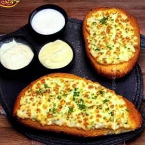 Chicken Cheese Garlic Bread