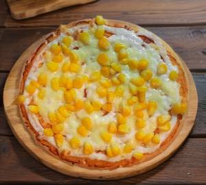 Golden Corn Pizza