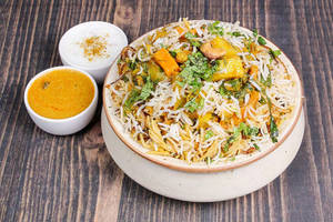Veg Biryani Bucket (2500 Ml)