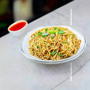 Egg Hakka Noodles