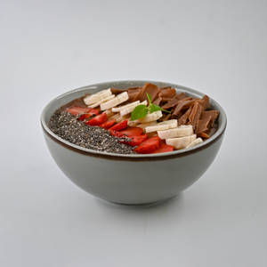 Chocolate Peanut Butter Smoothie Bowl
