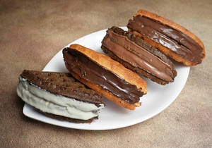 Chocolate Waffles Combo Pack Of 4 (half Each)