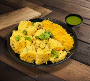 Special vagarela Sev 100 GM khaman