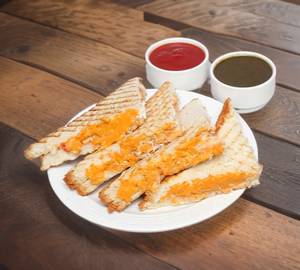 Spicy peri peri chicken sandwich 