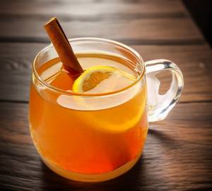 Hot lemon tea
