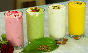 Dry Fruit Lassi
