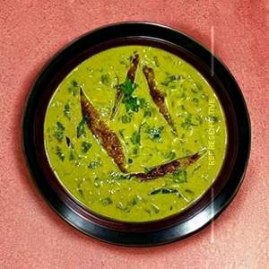 Sliced Fish in Coriander Sauce