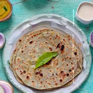 Pudina Paratha Butter