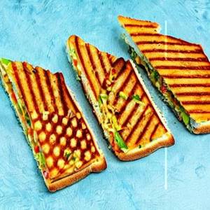 Vegetable Mannchurian Toast Sandwich