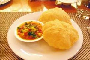 Chole Puri Full 8 Puri