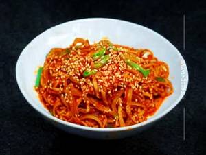 Spicy Korean Kimchi Noodles