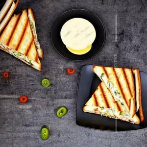 Veg Cheese Sandwich   