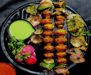 Mahroom Tikka