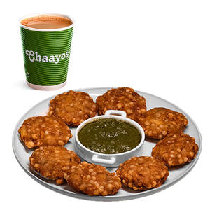 Desi Chai with Sabudana Vada