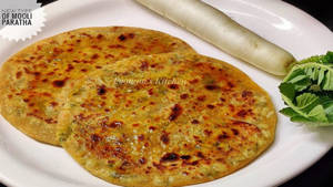 Mooli Paratha (2 Pcs)