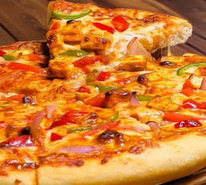 Tandoori Paneer Pizza