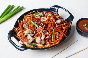 Chicken Schezwan Noodles