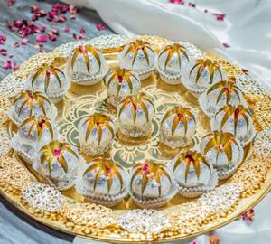 Kaju Pista Laddu