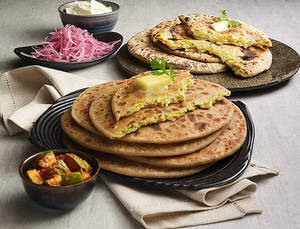 Aloo Paratha With Raita, Pickle & Papad