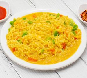 Capsicum corn & tomato Maggi