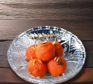 Motichur Laddu