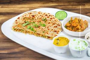 Chicken Kheema Paratha