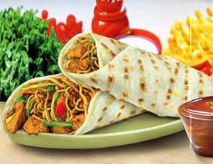 Chicken Chowmein Roll