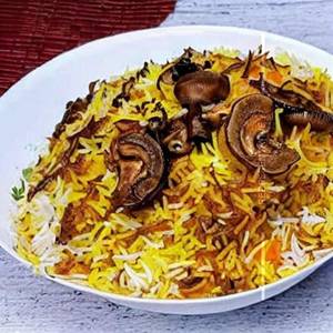 Mushroom biryani family pack