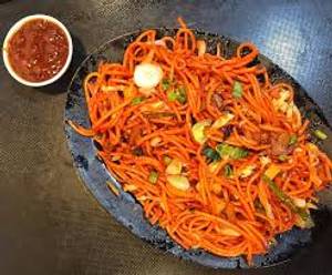 Schezwan Mushroom Noodles