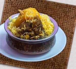 Kolkata mutton biryani 1pc
