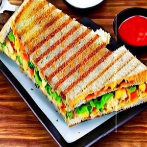 Veg Cheese Loaded Club