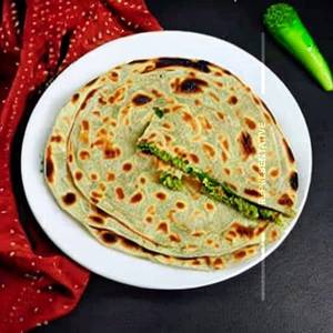 Aloo Cheese Brocolli Paratha