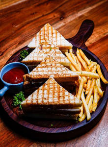 Club Chicken Sandwich