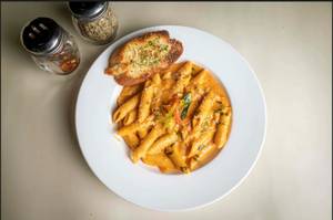 Tomato Cream Pasta 