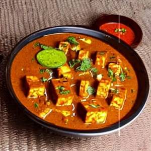 Nawabi Paneer Curry