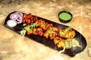 Chicken Maratha Tandoori