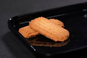 Aata Biscuit
