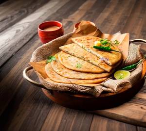 Paneer Paratha with Spicy Chutney
