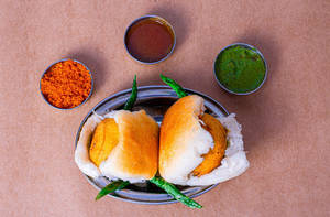 Vada Pav [1 Vada]