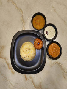 Pongal(1),vadai(1)+sweet Combo