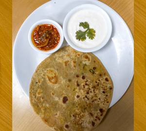 Plain Paratha With Curd (2 Pcs)