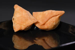 Mini Dry Samosa [400 Gm]