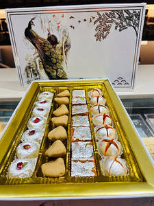 Jumbo Silver Sweet Box