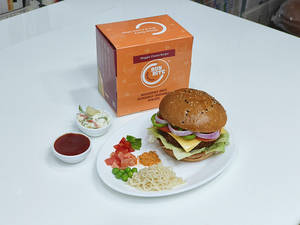 Maggie Cheese Gourmet Burger
