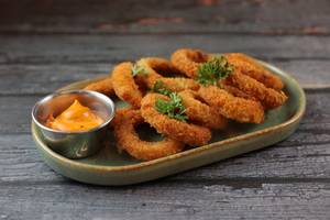 Cajun onion rings