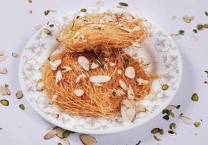 Meethi Fini