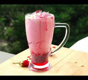 Rose Milk Falooda