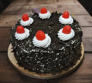 Black Forest Cake (500 Gms)