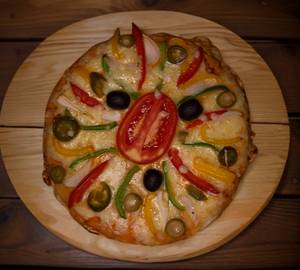 Chai Sutta Bar Special Pizza