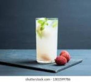 Lychee mojito